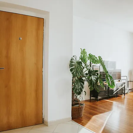 Kukorelli Apartment