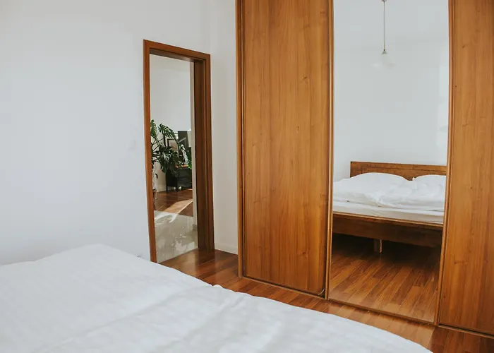 Apartament Kukorelli *